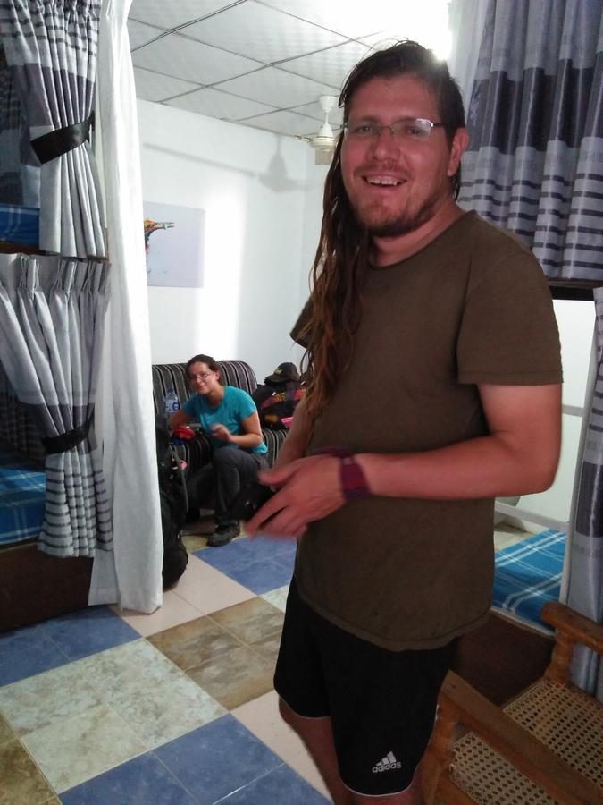 Kingfisher Hostel Anuradhapura Kültér fotó