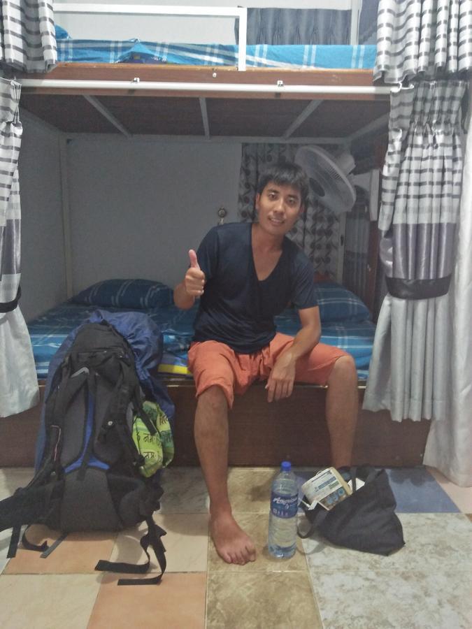 Kingfisher Hostel Anuradhapura Kültér fotó